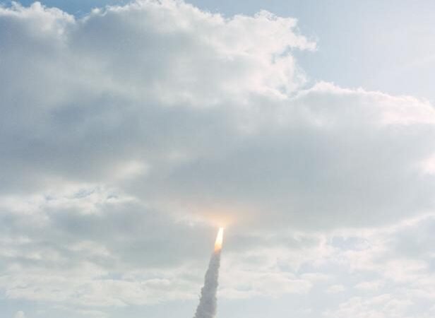 Light Pollution Surges 16% Since 2014: What It Means for Space Sector Investors ($RKLB, $SPCE)